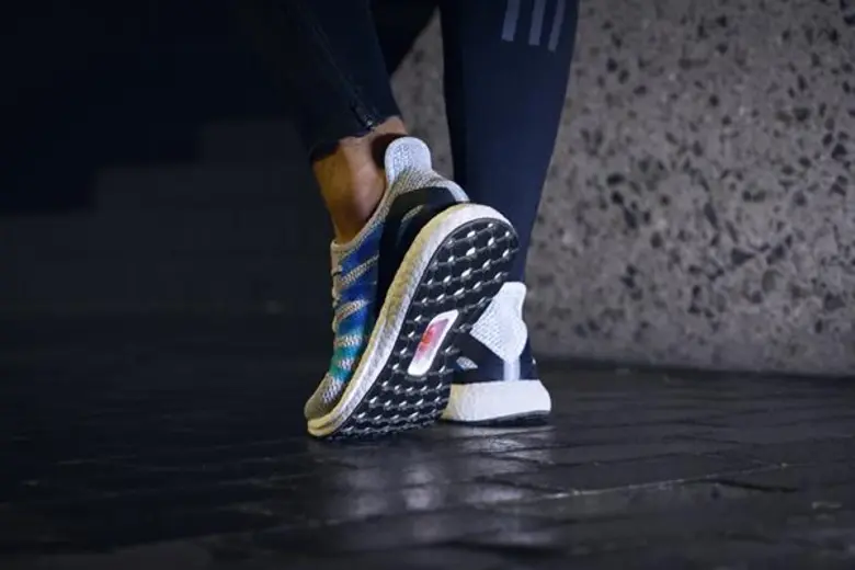 อาดิดาส เผยโปรเจกต์ใหญ่ส่งท้ายปีกับ AM4 ช...