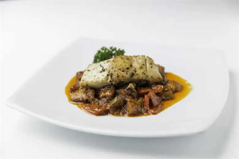 เมนูพิเศษประจำเดือนตุลาคม ห้องอาหารแคลิฟอ...