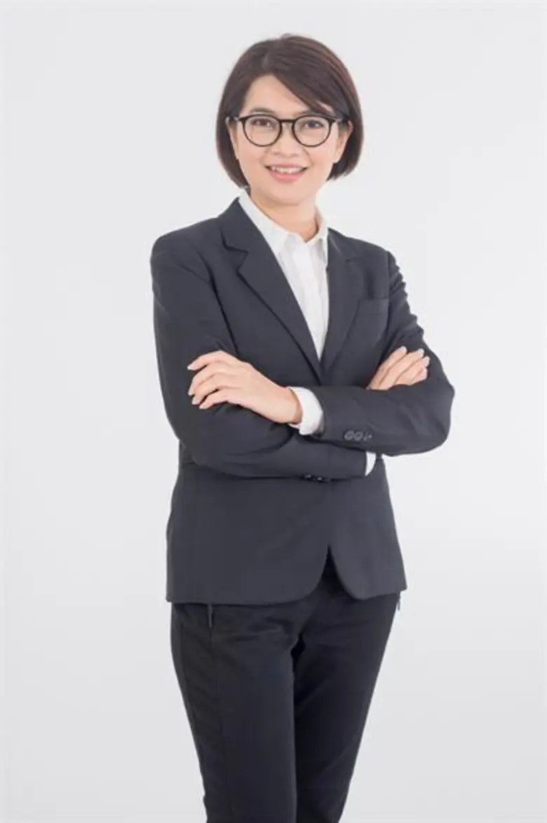 นางสาวบุษยา ประกอบทอง ผู้จัดการทั่วไป บริ...