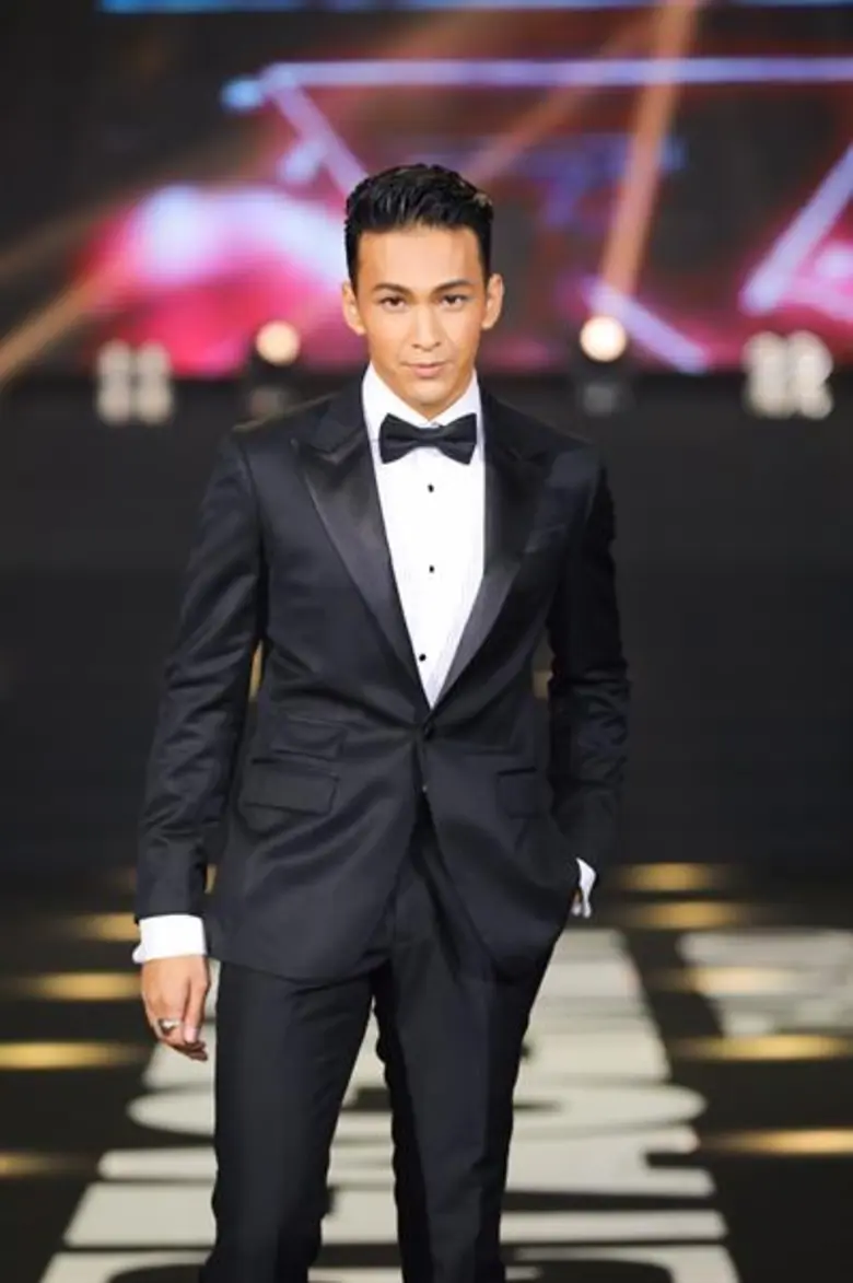 หลังคว้าตำแหน่งเดอะเฟสเมน มาครอง ฟิลลิปส์...