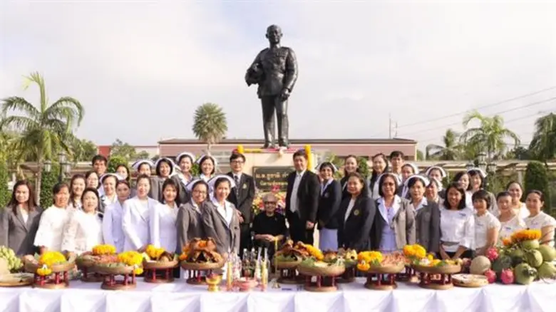 หนึ่งทศวรรษ ศูนย์การแพทย์ปัญญานันทภิกขุ ชลประทาน มศว สู่โรงพยาบาลมหาวิทยาลัย ก้าวไกล ใจเข้าถึง