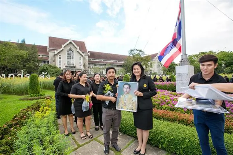 พลโทสุรไกร จัตุมาศ ประธานกรรมการอำนวยการโ...