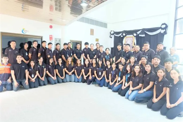 เมื่อวันที่ 12 ตุลาคม 2560 ผู้บริหารและพน...