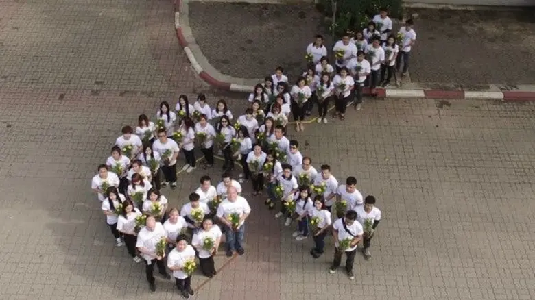 เมื่อเดือนตุลาคมที่ผ่านมา ผู้บริหารและพนั...