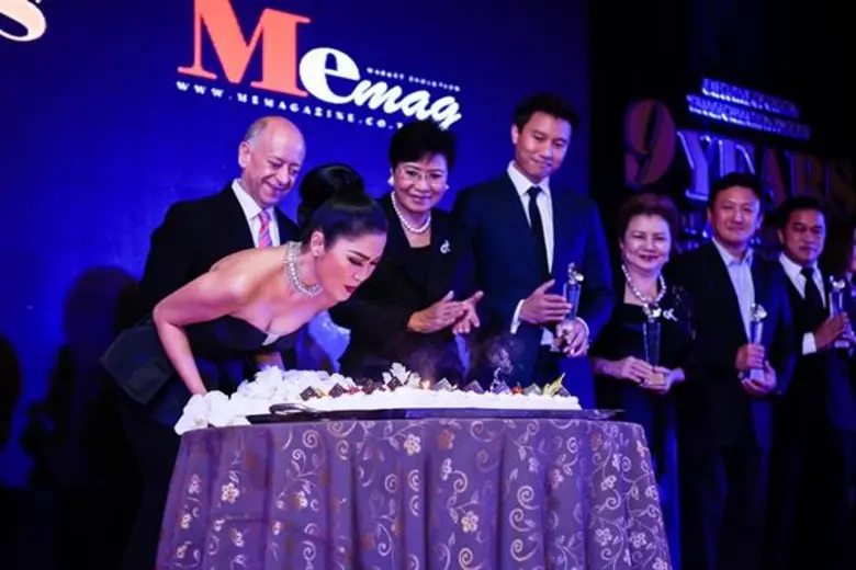 นิตยสาร ME ครบรอบ 9 ปีและพิธีมอบรางวัลอันทรงเกียรติ ME AWARDS 2017ให้กับ 13 นักธุรกิจชั้นนำของเมืองไทย