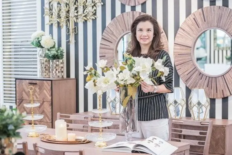 บริษัท เค เอ็น เค เอ็น รีเทล จำกัด ปรับโฉ...