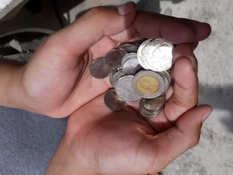 ถึงไม่ฟุ่มเฟือย แต่ก็เต็มที่กับสิ่งที่ชอบ...