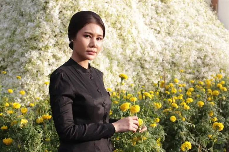 “น้ำฝน ทวีพร” ขอยึดมั่นหลักคำสอนในหลวงรัชกาลที่ 9