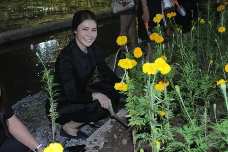 “น้ำฝน ทวีพร” ขอยึดมั่นหลักคำสอนในหลวงรัชกาลที่ 9