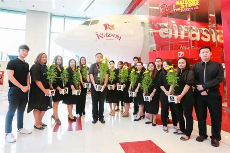 คุณเดนิส จู ประธานกรรมการบริหาร คิดส์ซาเน...