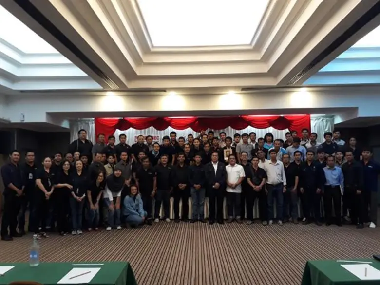 นายประจินต์ คงสาคร กรรมการบริหาร และผู้อำ...