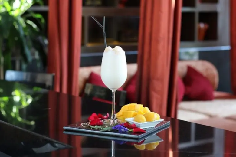 มันตรา เรสเทอรองท์ แอนด์ บาร์ อมารี พัทยา...