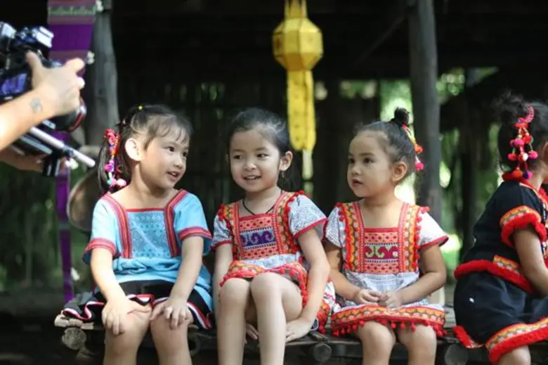 น่ารักมาก!! เผยภาพซุปตาร์ตัวน้อยประกบ เมทัล-ตูมตาม ใน แผ่นดินของพ่อ