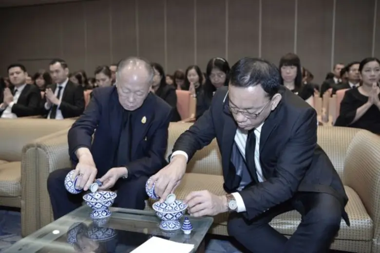 ไทยประกันชีวิตจัดพิธีบำเพ็ญกุศลก่อนออกพระเมรุมาศ ถวายพระราชกุศลแด่ในหลวง รัชกาลที่ 9