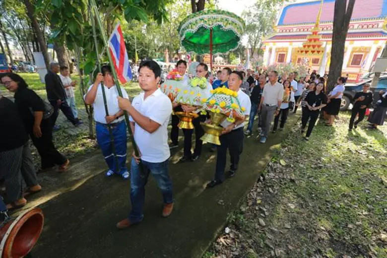 กลุ่ม ปตท. จ.ระยอง ร่วมสืบสานอัตลักษณ์ไทย ทำนุบำรุงศาสนา จัดพิธีทอดกฐินสามัคคี ประจำปี 2560