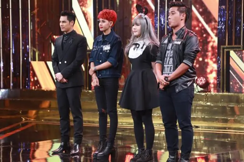 ทีวีไกด์: รายการ "จันทร์พันดาว ร้องสู้ฝัน" ซีซั่น2 “บัวผัน สังโส” ชวน “ซี” เต้นท่ายาก ลุ้น! ใครเข้ารอบ 2 สุดท้าย ใน “จันทร์พันดาว ร้องสู้ฝัน ซีซั่น2”