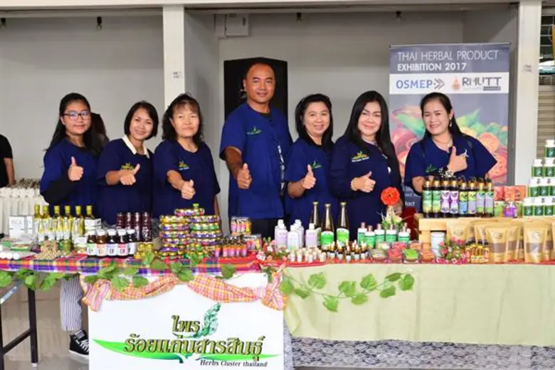 สสว.จับมือ มทร.ธัญบุรี ปลื้ม สร้างเครือข่ายคลัสเตอร์สมุนไพร 4 ภูมิภาค 9 จังหวัด ขยายตัวทางเศรษฐกิจไม่น้อยกว่า 21 ล้านบาท