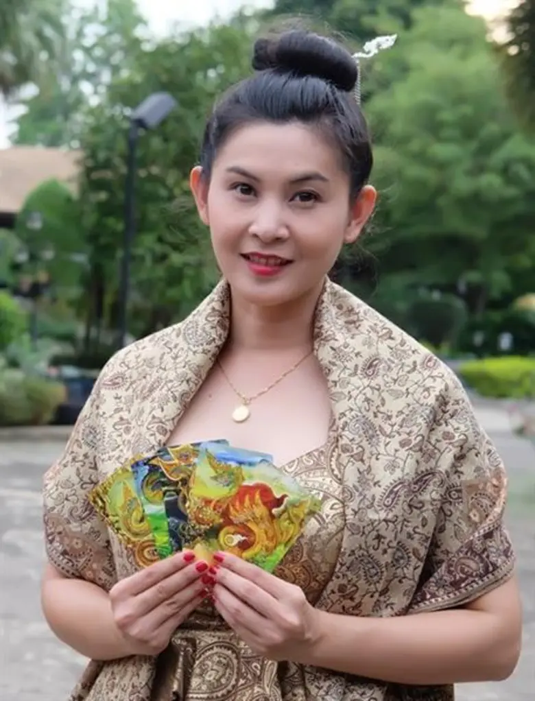 เรียกได้ว่าเป็น "นักแสดง" ที่ไม่อยู่นิ่งจ...