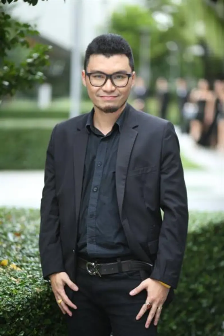 ครีม ธิชาชา แตกไลน์อาชีพสวมบท “หมอดูไพ่พลังวิเศษ” จับมือ “มาดามยิปซี-อาจารย์โจไลฟ์โค้ช” ปลดล๊อคความสำเร็จ