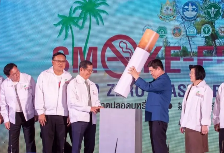 พลเอก สุรศักดิ์ กาญจนรัตน์ รัฐมนตรีว่าการ...