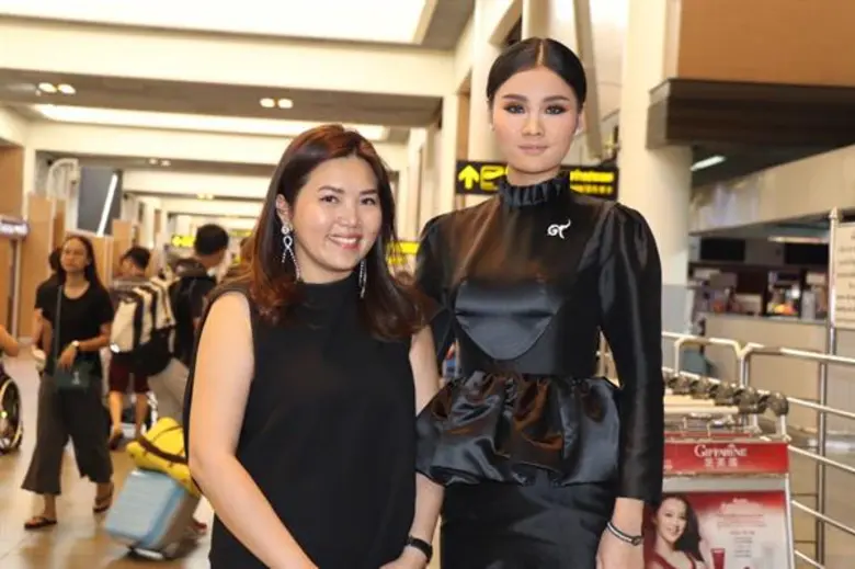 “เลอซาช่า” เผยเคล็ดเตรียมผมสวยรับมง ร่วมส่ง “มิลค์ – ภัทลดา” คว้าตำแหน่งมิสเวิลด์ 2017