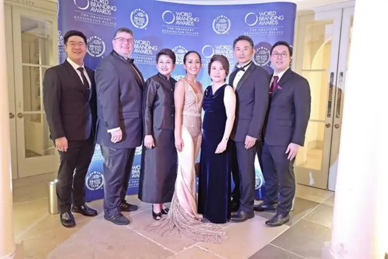 คว้ารางวัล นายอนิพัทย์ ศรีรุ่งธรรม กรรมกา...