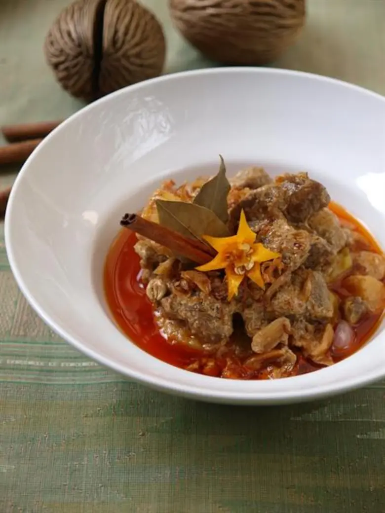 ห้องอาหารมิสสยาม โรงแรมหัวช้าง เฮอริเทจ ก...