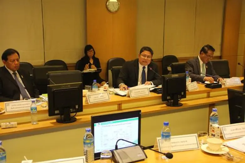 กยท.เปิดโต๊ะแถลง คลายปมประเด็นสถานการณ์ยางพารา พร้อม ย้ำ เดินหน้าสร้างเสถียรภาพราคายาง มุ่งประโยชน์สู่วงการยางพาราทั้งระบบ