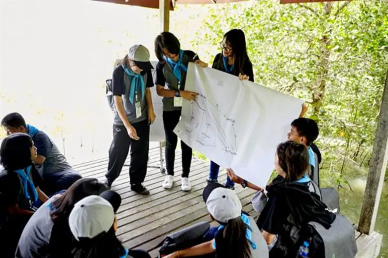 บ้านปูฯ จับมือ มหิดล เดินหน้า “ค่ายเพาเวอร์กรีน ปีที่ 12” ส่งเสริมเยาวชนเรียนรู้การอนุรักษ์ความหลากหลายทางชีวภาพพร้อมกับ ขับเคลื่อนเศรษฐกิจ และสังคมอย่างสมดุล