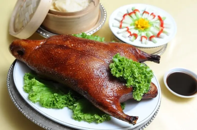 ห้องอาหารจีน เดอะ โกลเด้น พาเลซ โรงแรมวิน...