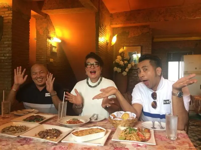 รายการ "ตลกแหลก" รายการอาหารรูปแบบใหม่ ที...