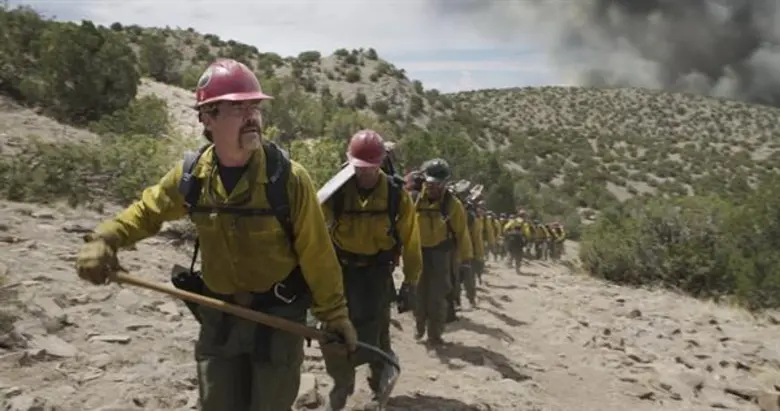 Movie Guide: 19 เกร็ดระอุ จุดความร้อนแรง ONLY THE BRAVE สู่หนังหายนะกินใจแห่งปี