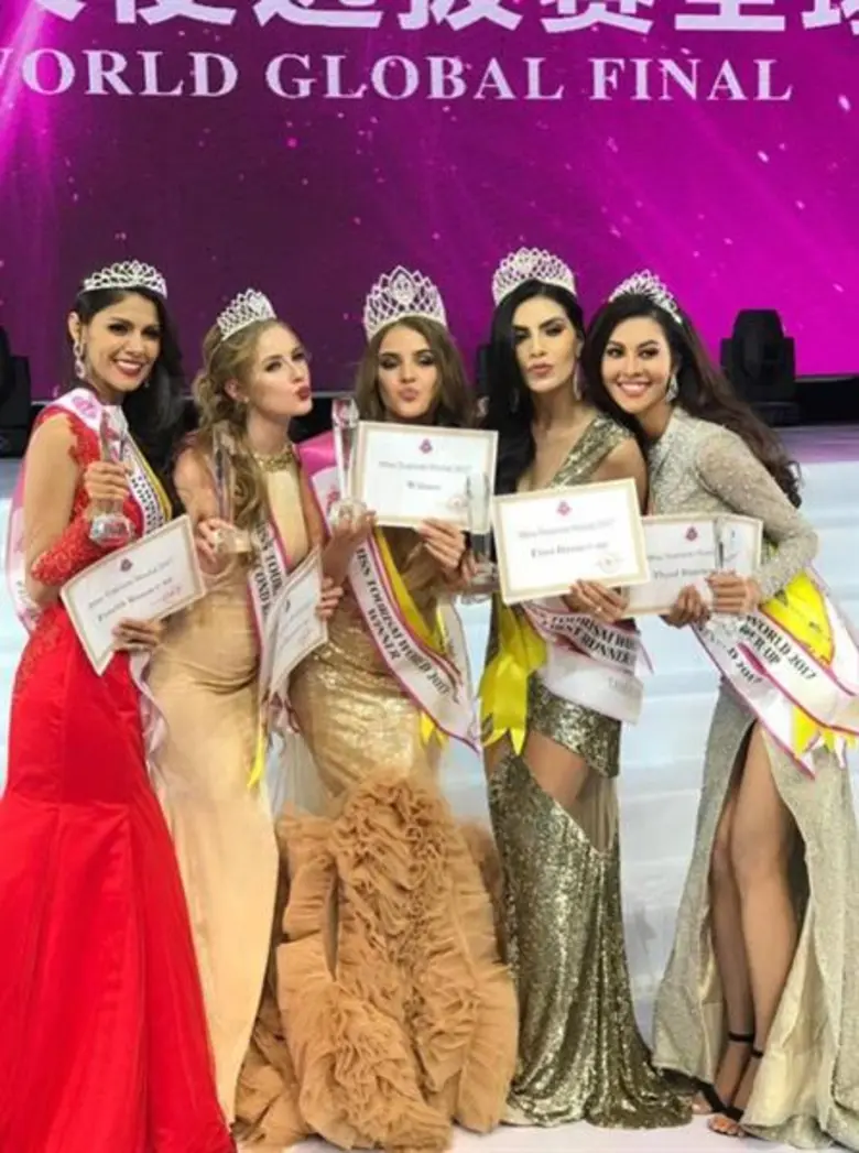 “โบว์ – ชรัชดา พิทักษ์บุตร” สาวงามจากไทย คว้าตำแหน่งรองชนะเลิศอันดับ 3 Miss Tourism World 2017 โดยมีสาวงามจากประเทศยูเครนเป็นผู้คว้ามงกุฏชนะเลิศไปครอง