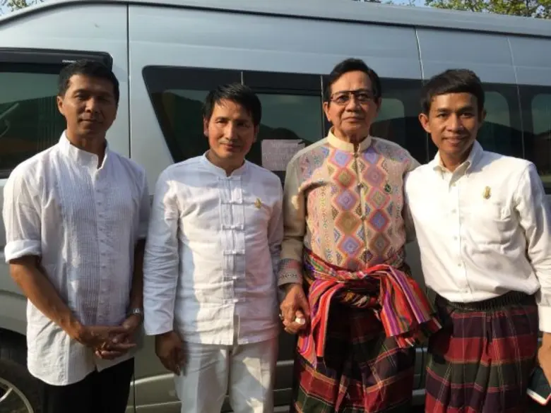 สมบัติ เมทะนี จับมือ อ.ลือชัย ทอดกฐินสร้างสถานปฏิบัติธรรมที่ขอนแก่น