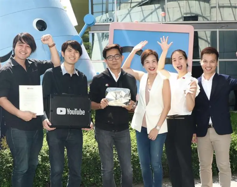 YouTube WorkpointOfficial ได้รับรางวัล ปุ่มเพชร “Diamond Play Button” จาก YouTube