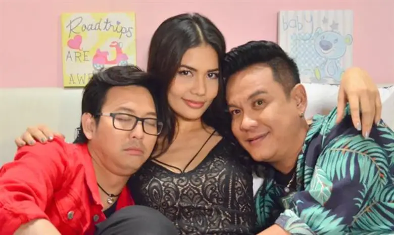 “น้ำตาล-ชลิตา” โดนรับน้อง หัวเราะทั้งน้ำตา!!