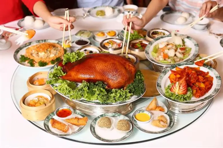 โรงแรมเซ็นทาราแกรนด์และบางกอกคอนเวนชันเซ็...