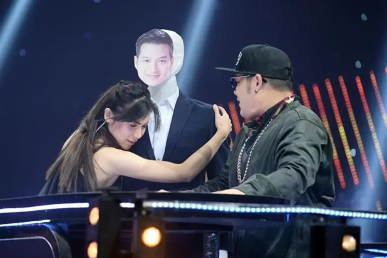 วันอาทิตย์ที่ 12 พฤศจิกายนนี้ รายการ "ร้อ...