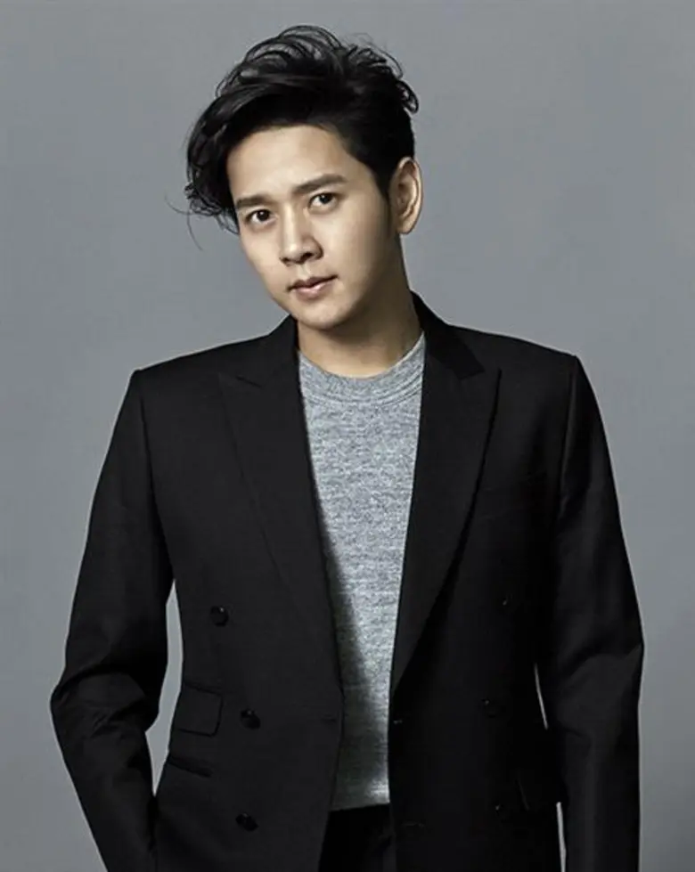 ขนความบันเทิงมาเต็ม กับ 2 มินิคอนเสิร์ต 2 วันติด ลิเดีย – โต๋ ในงาน“เยอรมัน ออโต้ เฟสติวัล 2017 ครั้งที่ 2” วันที่ 17-21 พ.ย. นี้ ณ ลานกิจกรรม ชั้น 1 ศูนย์การค้า เมกา บางนา