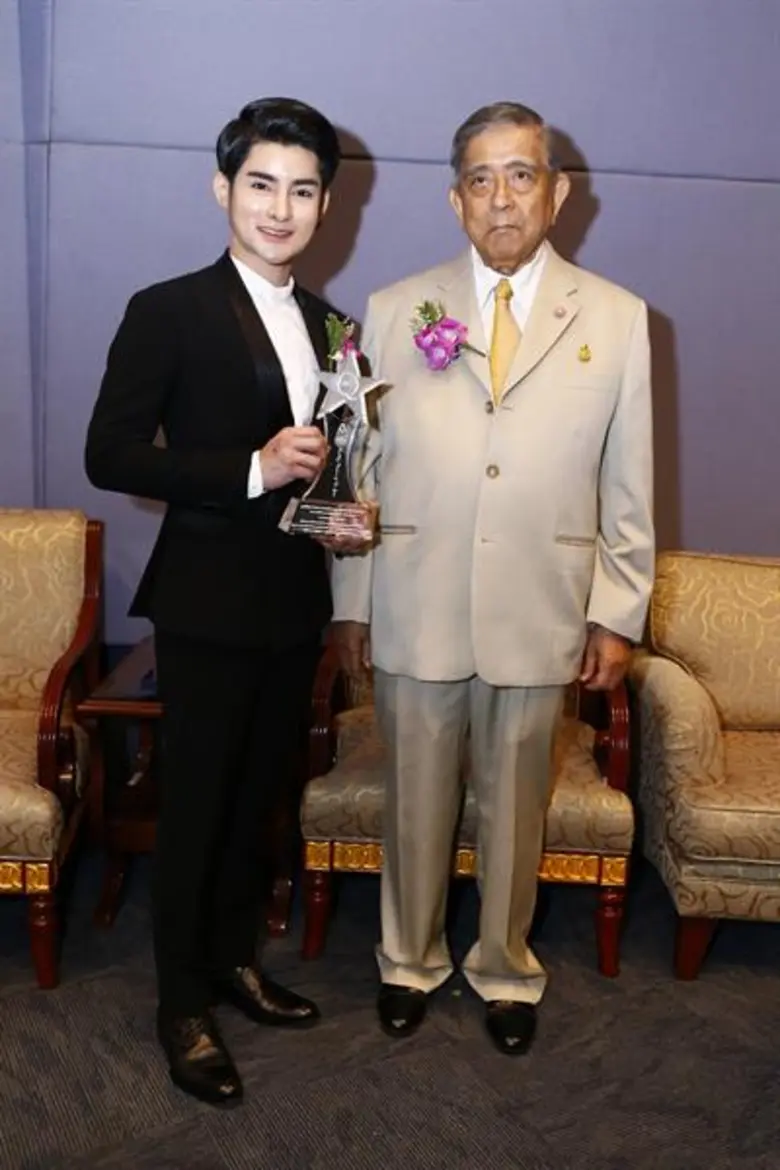 ผ่านพ้นไปแล้วกับการรับรางวัลแห่งความสำเร็...