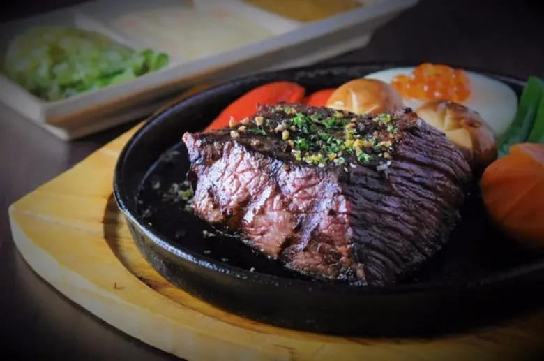 ห้องอาหารญี่ปุ่น-โมริ กริลล์ โรงแรมเจ้าพร...