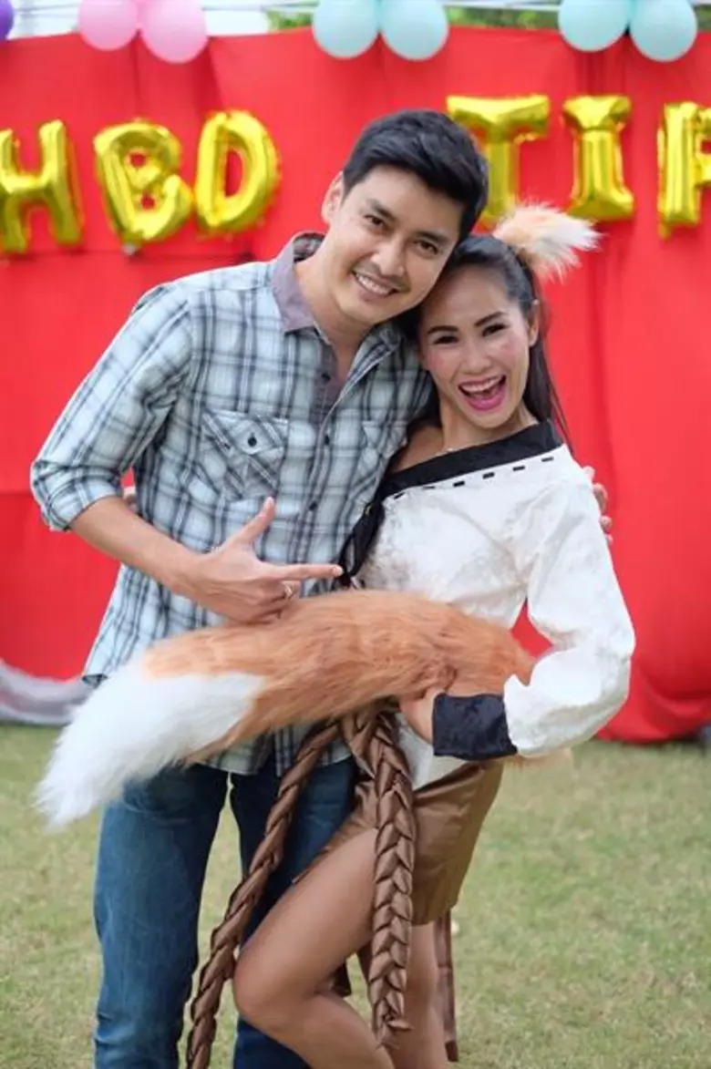 ทิพย์-กานต์พิชชา ผู้จัดฯ ลูกหลง เปิดบ้านจัดงานเลี้ยงวันเกิด นักแสดงร่วมงานคับคั่ง