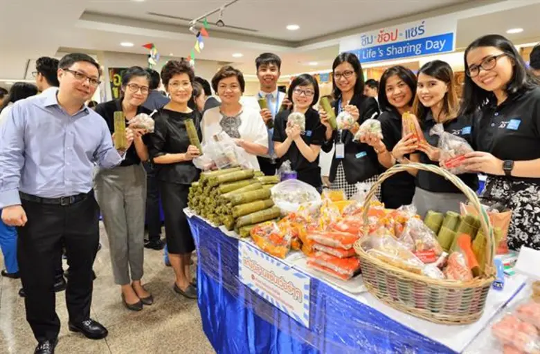 ไทยประกันชีวิตรวมพลังจิตอาสา ดึงบริษัทในกลุ่ม ร่วมโครงการ “Sharing’s Day” หารายได้สมทบทุนมูลนิธิหนึ่งคนให้ หลายคนรับ เพื่อผู้ป่วยสูงวัย