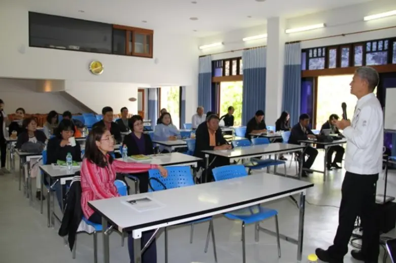 เมื่อวันที่ 6 พฤศจิกายน 2560 นายภราดร หอม...