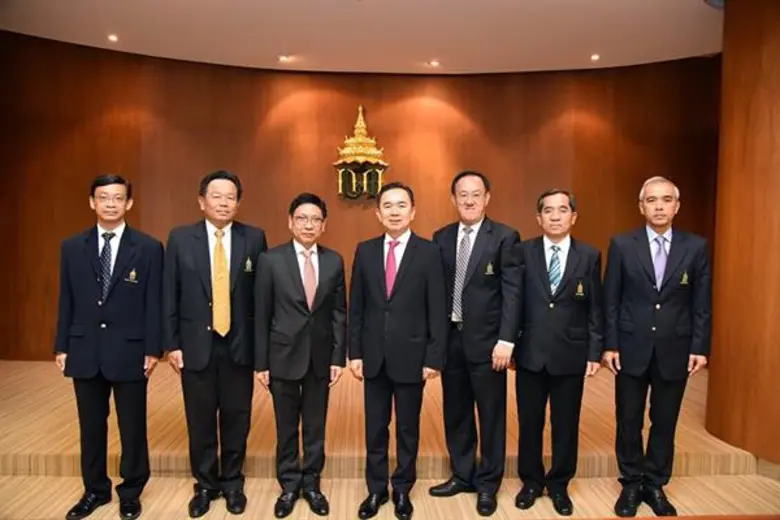 นายจักรกฤศฏิ์ พาราพันธกุล รองปลัดกระทรวงก...