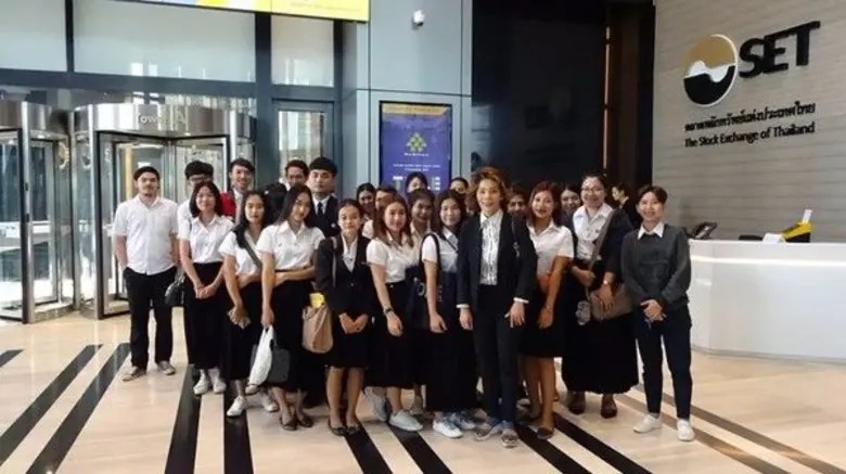 ดร.รัญชนา รัชตะนาวิน หัวหน้าสาขาวิชาการเง...