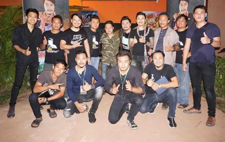 วงฮาร็อค สุดปลื้มใจ  แฟนเพลงอีสานให้การต้อนรับ ซิงเกิ้ลใหม่ โสเจ็บ อย่างอบอุ่น