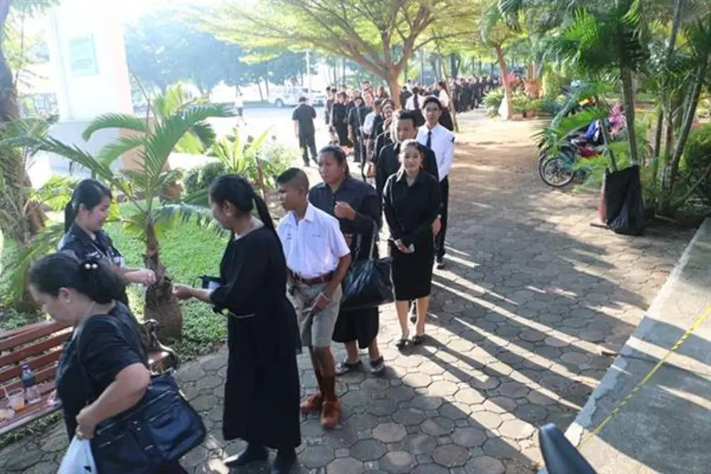 พลังจิตอาสา สจล. ใช้เทคโนโลยีผสานบริหารจัดการดีเยี่ยม บริการประชาชนกว่า 16,000 คน ในงานถวายดอกไม้จันทน์ พระเมรุมาศจำลอง ณ สจล.
