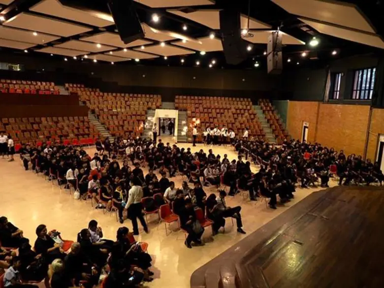 พลังจิตอาสา สจล. ใช้เทคโนโลยีผสานบริหารจัดการดีเยี่ยม บริการประชาชนกว่า 16,000 คน ในงานถวายดอกไม้จันทน์ พระเมรุมาศจำลอง ณ สจล.