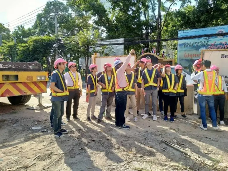 โครงการรถไฟฟ้าสายสีเขียว ช่วงหมอชิต-สะพานใหม่-คูคต ให้การต้อนรับอาจารย์และนิสิต คณะวิศวกรรมศาสตร์ ภาควิชาวิศวกรรมสำรวจ จุฬาลงกรณ์มหาวิทยาลัย เข้าศึกษาดูงานของโครงการฯ
